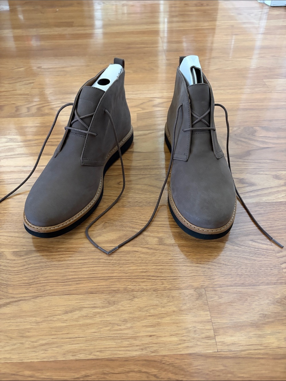 Clarks Boats Booties Suede Lace-Up Ankle Booties Size 8.5 NWOT